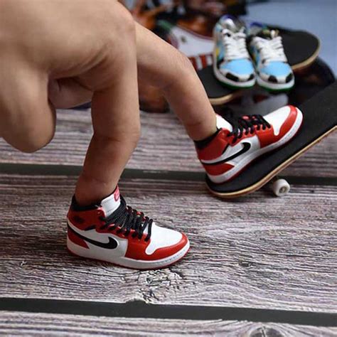 mini jordans for your fingers.